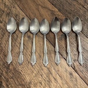 MONTCLAIR Wm A Rogers Community Stainless Flatware Teaspoons (7)